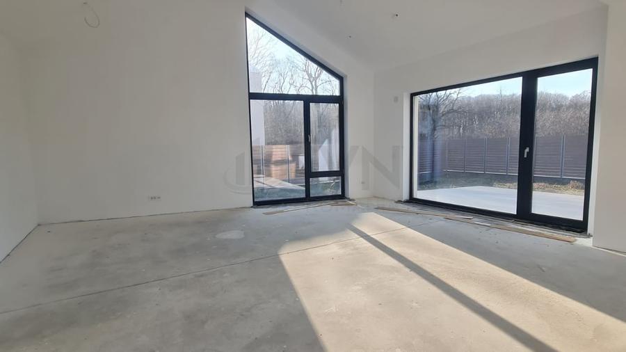 REV2004530 Vila de vanzare la padure  in Corbeanca - 5