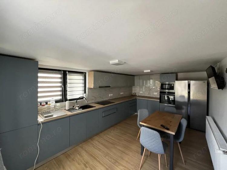 Vila 234 mp, 5 Dormit. Renovata 2019, 20 km BM, Terasa, Teren Extensibil. - 1