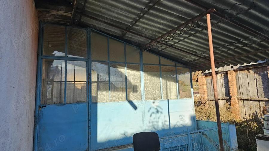 Casa de vanzare comuna Raciu - 2