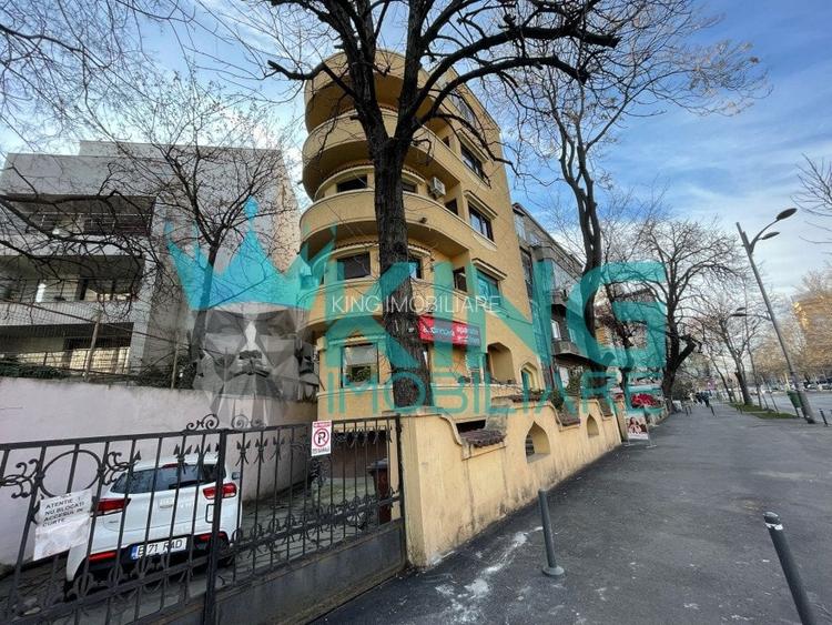 Birou, 132 mp în P-ța Victoriei Birou, 132 mp în P-ța Victoriei