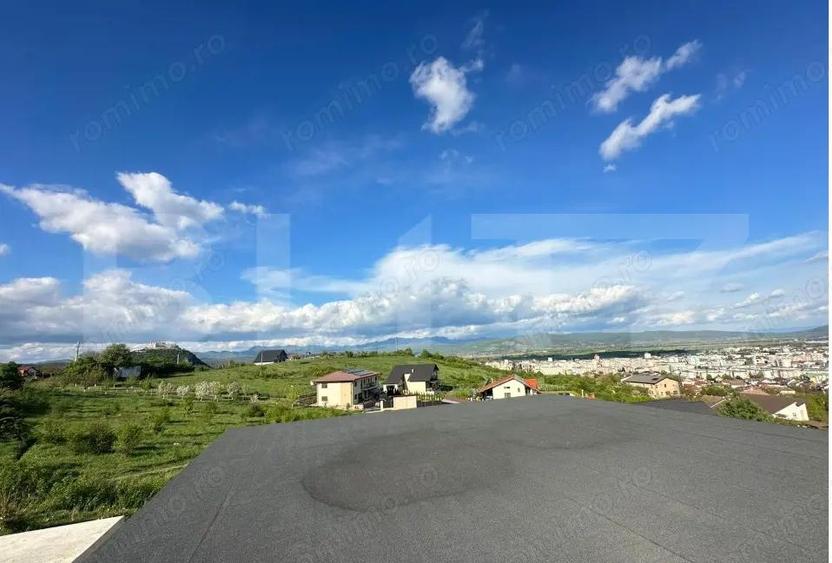 Casa individuala cu panorama asupra Devei ?i Mun?ilor Retezat teren generos - 2