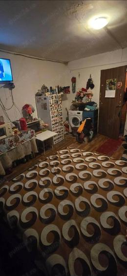 Garsoniera - zona Buziasului - 31500 euro - 1