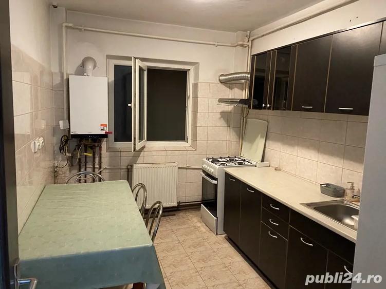 inchiriez apartament 3 camere Aparatorii Patriei - 2
