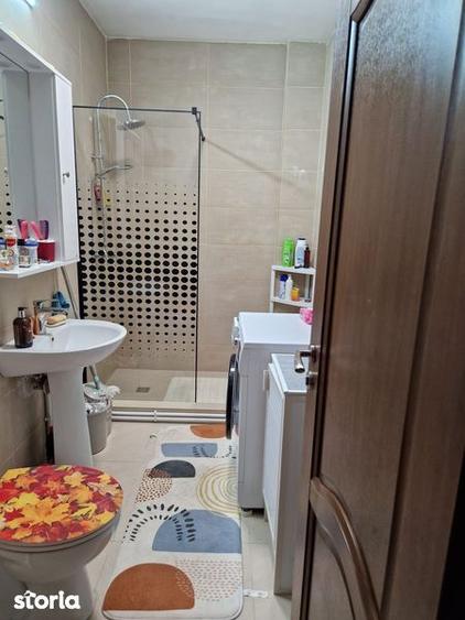 Vind apartament 2 camere unic(tip casa) - 8