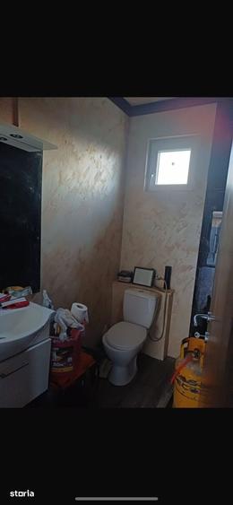 Casă cu 2 camere cu Teren 140 Mp în Central