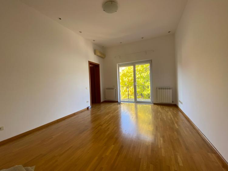 Individual villa for rent with 700 sq. m garden - 17