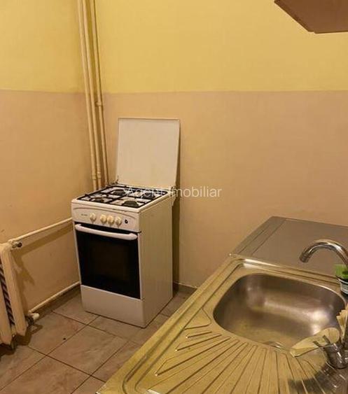 Aparatorii patriei etaj 3 decomandat