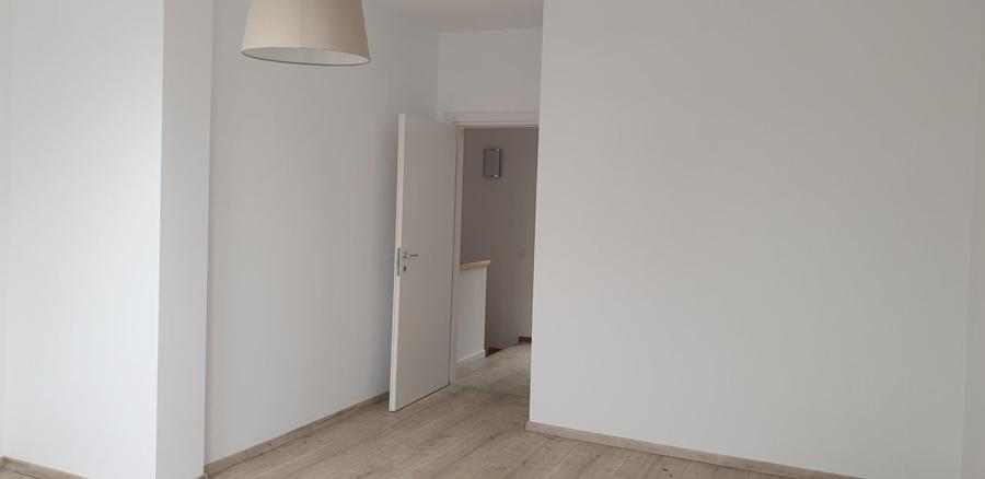 PIPERA RESIDENTIAL - SCOALA AMERICANA, VILA P+E+M, BUCATARIE MOBILATA, CURTE - 13