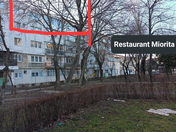 Inchiriez 2 camere, et. 4, in fata la Restaurant Miorita - 4
