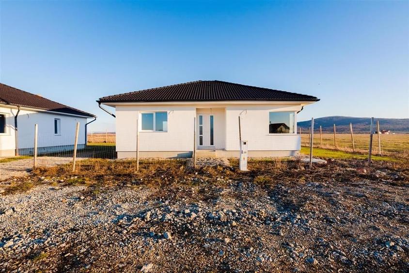 RECO Casa plan parter cu 3 camere, semifinisata, la 7 minute de Oradea - 4