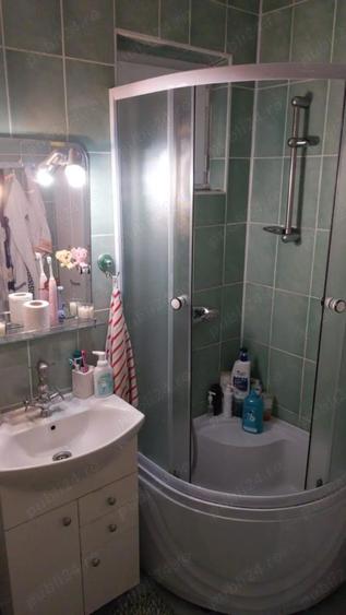 Vand apartament 3 camere semidecomandat Cugir, Str. Rozelor nr. 6, Sc. B, Et. 4 - 4