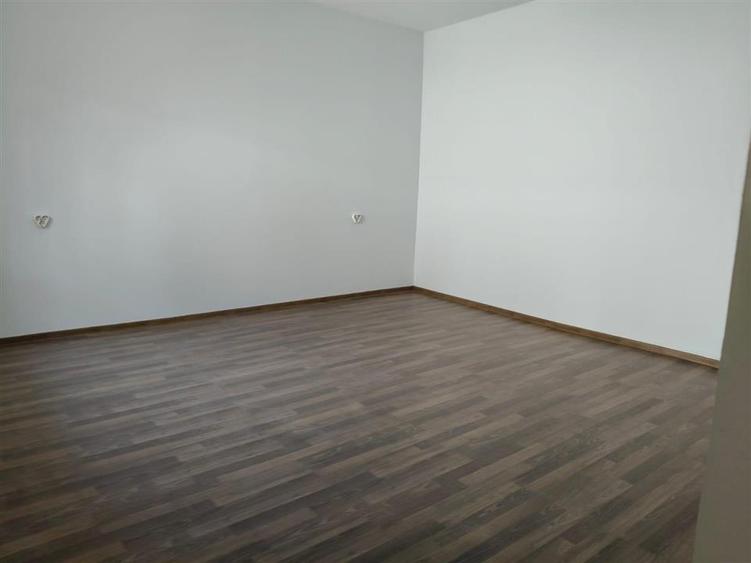 zona Gradinii Publice Casa pretabila pentru 2 familii 150mp utili cu 300mp teren - 7