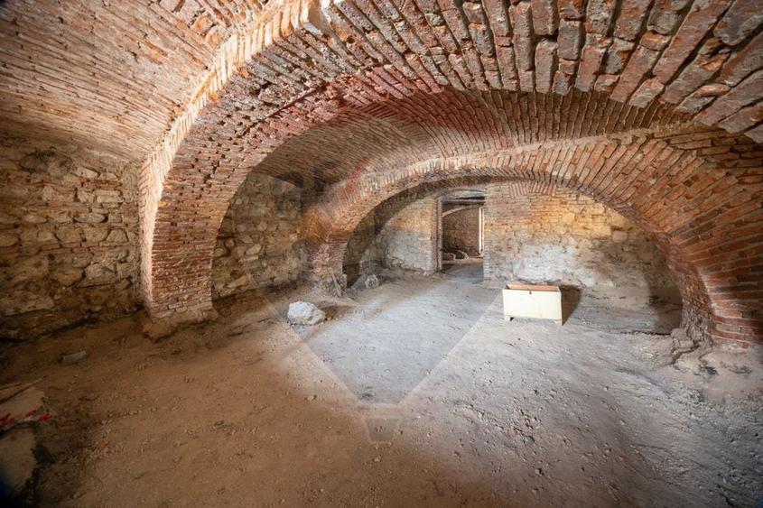 COMISION 0% | CASA SASEASCA | LA ROSU | CENTRU | RASNOV - 12