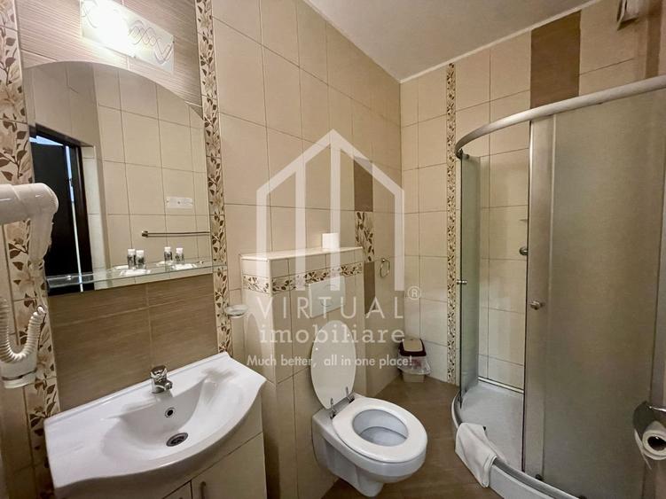 Vila/Pensiune cu 3 corpuri, 34 de camere, sala de fitness - Central - 47