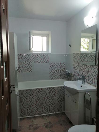 Inchiriere ap decomandat 3 camere Nicolina 2 - 1