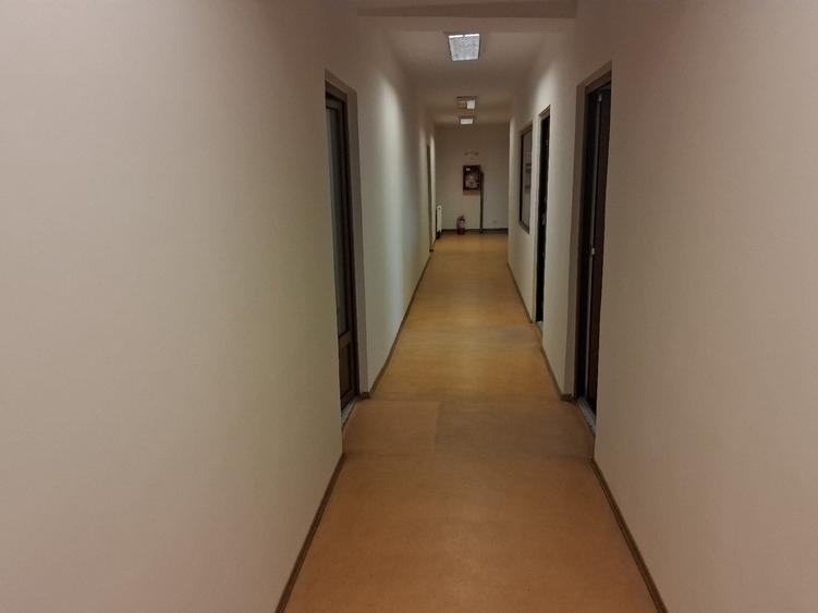 Imobil D+P+E situat in Calea Feldioarei, suprafata 3488 mp, teren 6800 mp ! - 4