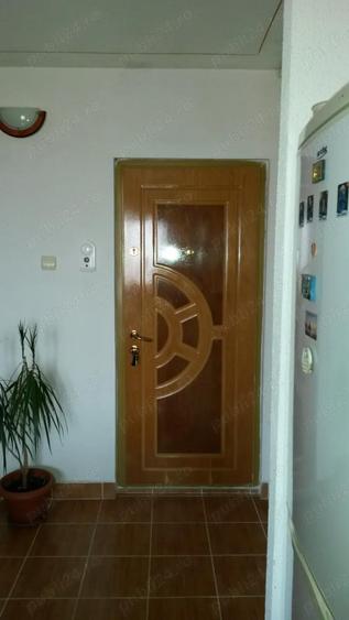 Apartament cu 2 camere, situat pe str. Tineretului la etajul patru din patru, 56 mp - 3