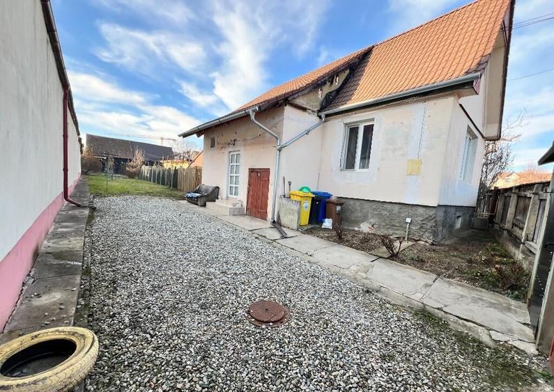 Casa individuala, pe un singur nivel,teren de 667 mp,zona Turnisor - 7