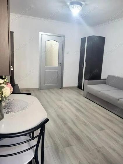 Garsoniera zona Aparatorii Patriei - 5