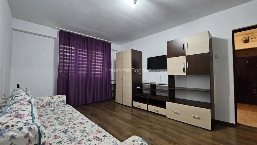 B-dul Tomis - Garsoniera decomandata (termen lung) -parter (centrala gaze)