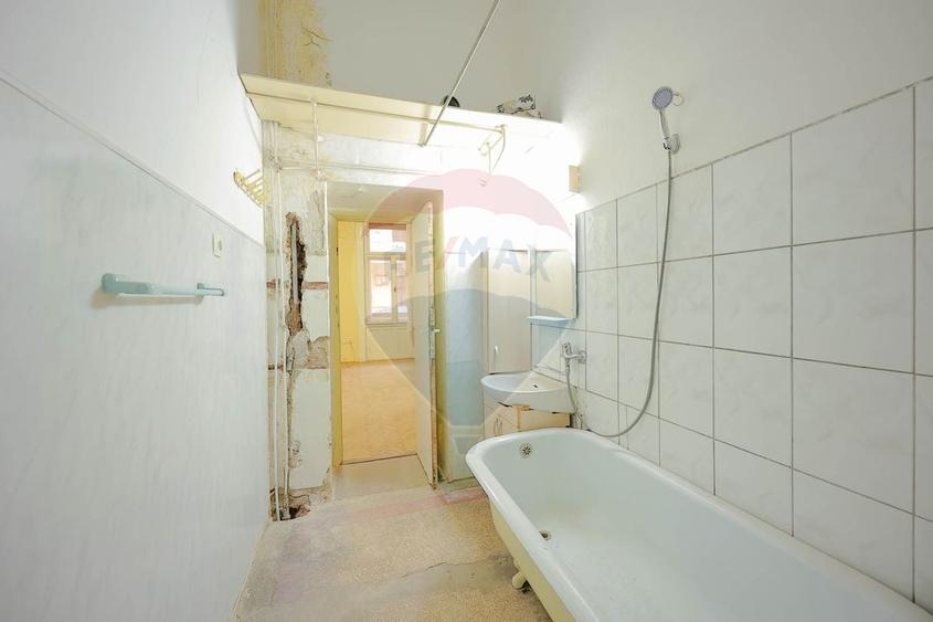 Apartament 1 camere, Palat Apollo, Pietonală Oradea, De Vânzare - 11