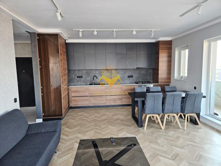 Apartament cu 3 camere semidecomandat, mobilat în Florești