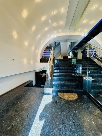 De Inchiriat Cladire Birouri stradal, Ideal sediu, Clinica, Birouri, Showroom - 4