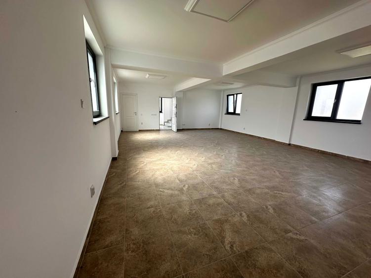 Cladire noua de inchiriat P+E+M ideal clinica / stomatologie / birouri parcare + curte - 7