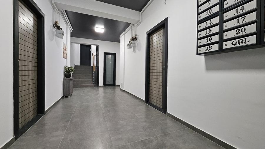 Mamaia Sat - strada M17 - ap 2 camere (finisat complet) et 1 - 1