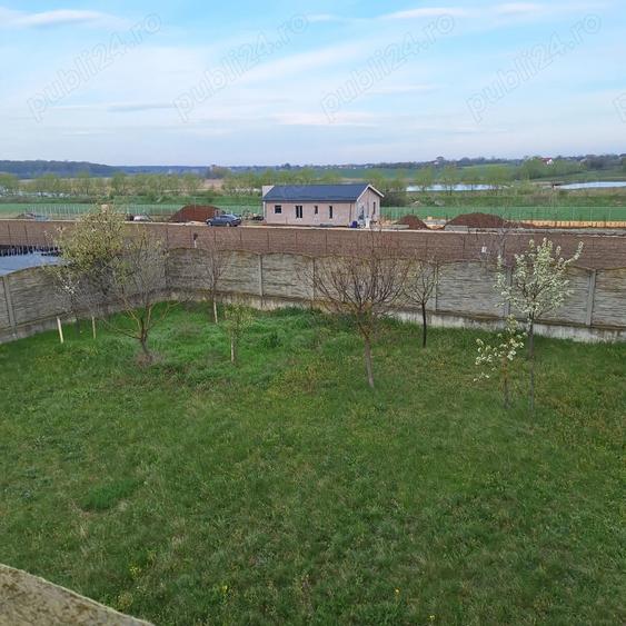 Casa, vila, locuin?a cu 7camere, 2garaje,spa?iu verde-livada, partea de Nord DN1,Com. Ciolpani Ilfov - 8