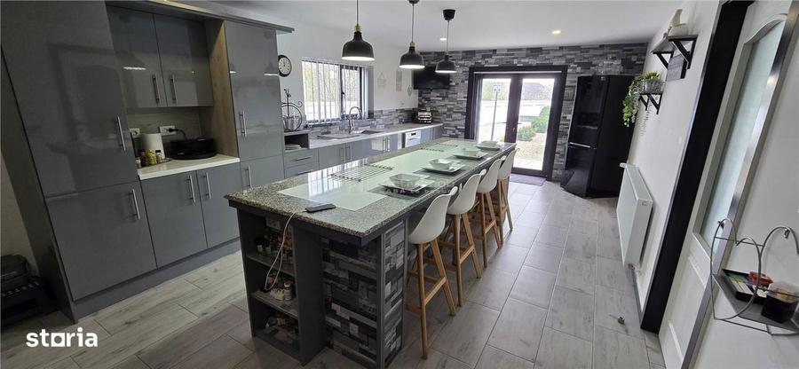 Vila PREMIUM, piscina, teren 2000 mp, POSTA CALNAU - 11