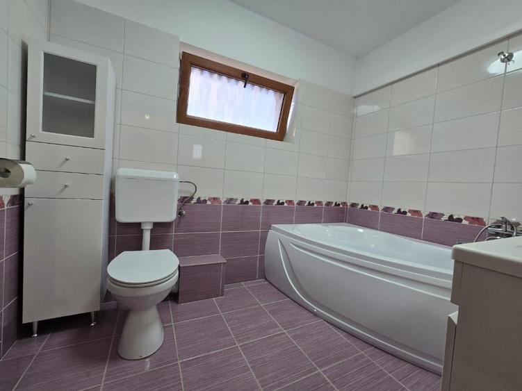 De vanzare Casa insiruita, zona Cetate – Piata. - 13