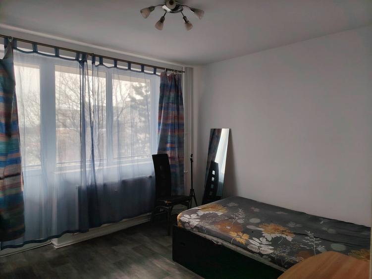 Ap. cu 2 camere se inchiriaza in cartierul Gheorgheni, aproape de Iulius mall - 4