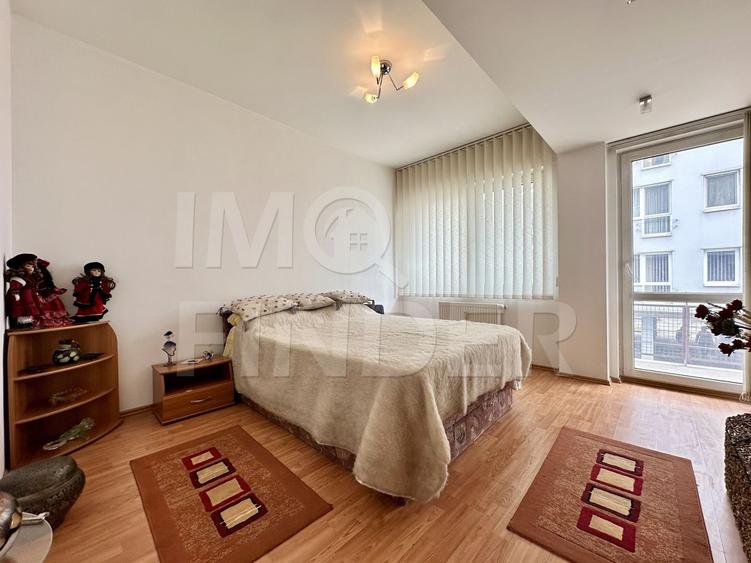 Apartament spațios cu 3 camere,  central, lumină naturală, parcare subterana - 9