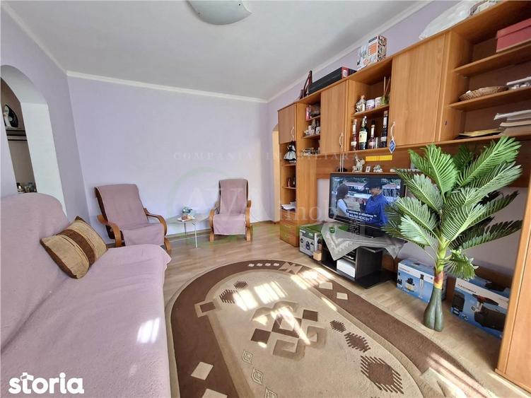 Apartament 2 camere, semidecomandat, etaj 1, zona Orizont - 3