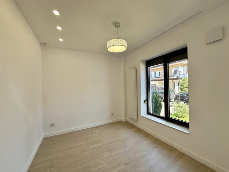 OXFORD GARDENS | VILA COMPLET RENOVATA |  VEDERE SPRE PADURE - 10