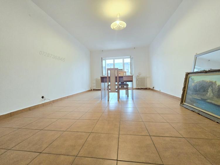 Metrou Piata Unirii -Bulevardul Coposu, 5 camere, 117 mp, bloc 1990 - 3