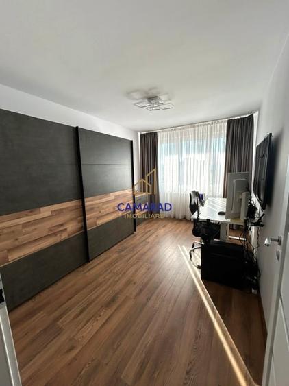 Apartament 3 camere – Metrou Basarab - Titulescu/Calea Grivitei - 12