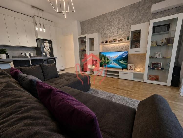 Apartament cu 2 camere decomandat, mobilat în Băneasa — fotografia 3