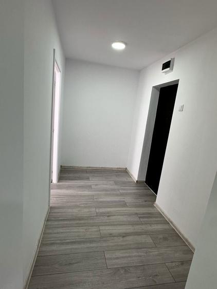 Apartament 2 camere etaj 1 - Renovat - decomandat - zona excelenta - 4