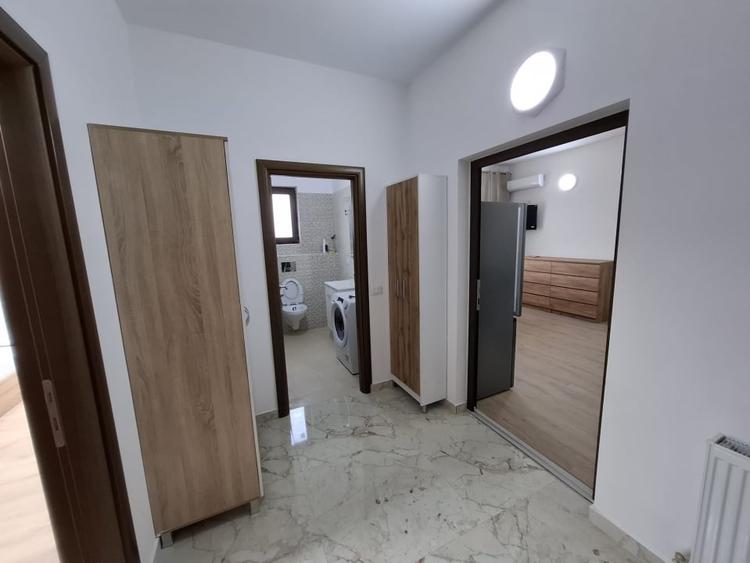 Apartament 2 camere Apărătorii Patriei , 63 mp , Nou , 6 min Metrou - 8