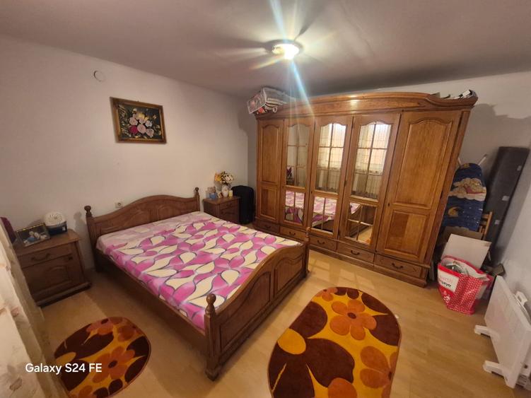 Casă cu anexă și teren generos de 1.600 mp - 8