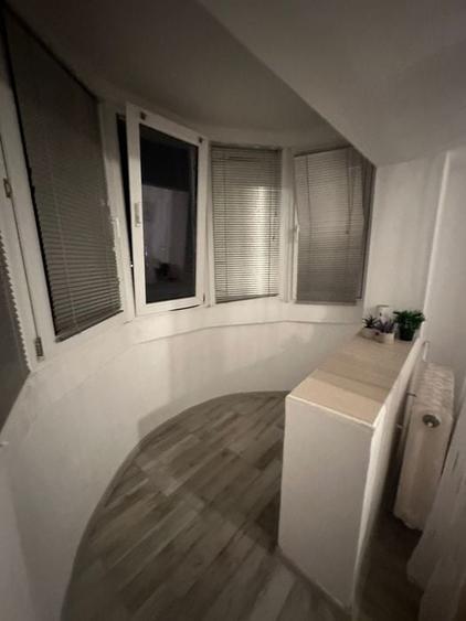 Garsoniera | VICTORIEI | Banu Manta | Mihalache | Boxa - 5