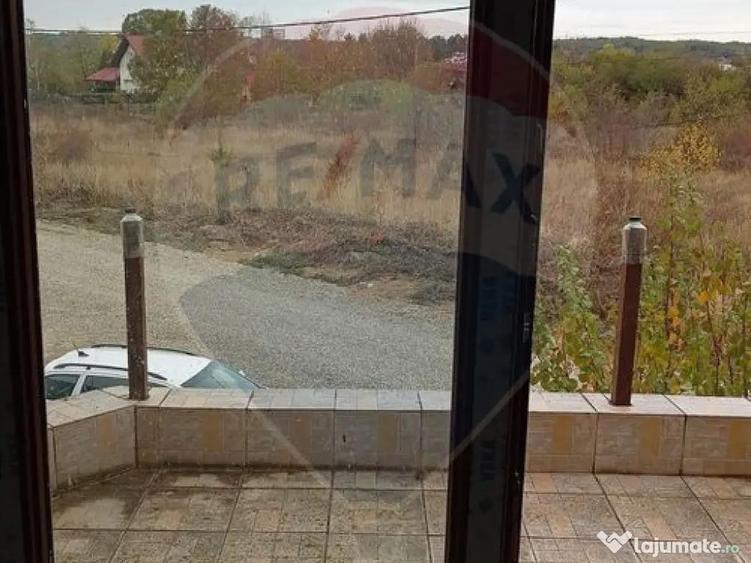 Vanzare Casa / Vila 5 camere Saftica Primarie - 17