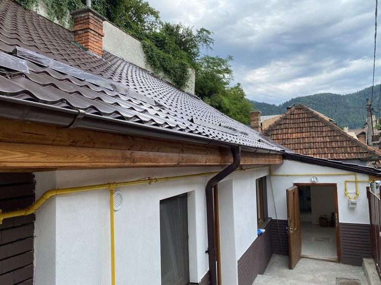 Casa la intrarea in Scheii Brasovului, acces direct spre Poiana Brasov - 3