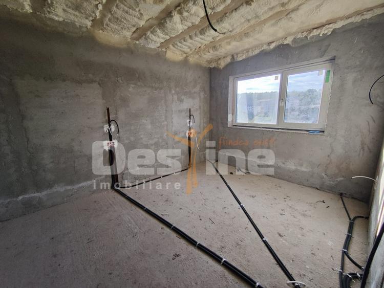 Hlincea Lac Casa 235 mp + 620 mp teren priveliste PANORAMICĂ - 13