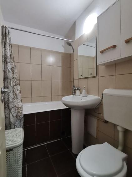 Garsoniera de vanzare, Strada Traian-Astra - 7