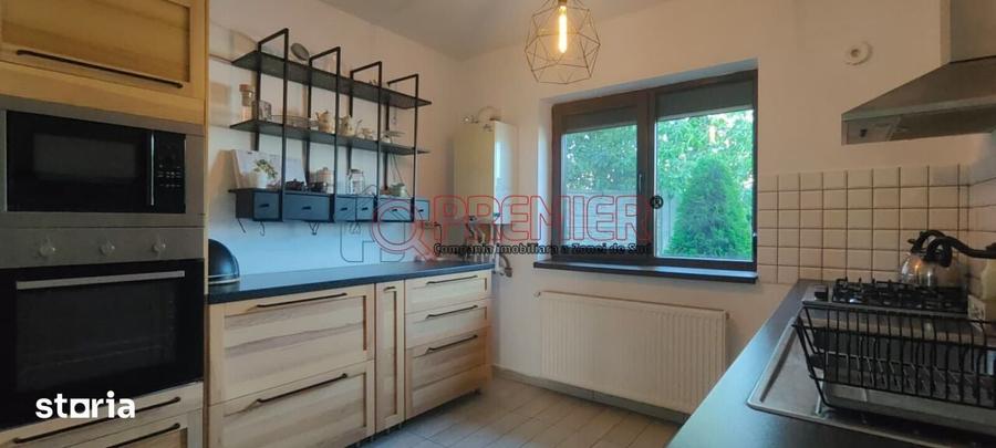 Casă cu 5 camere cu Teren 80 Mp în Central