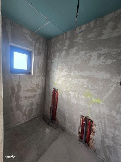 Casă cu 4 camere în Jucu