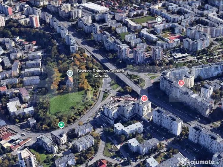 Spațiu comercial, de 285 mp, în Plopilor